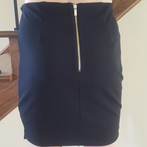 Skirt - Picture 4 of 5